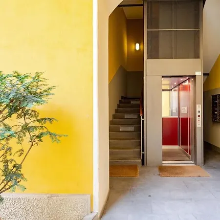 Casa Moderna A Due Passi Da China Town E Metro Lägenhet *